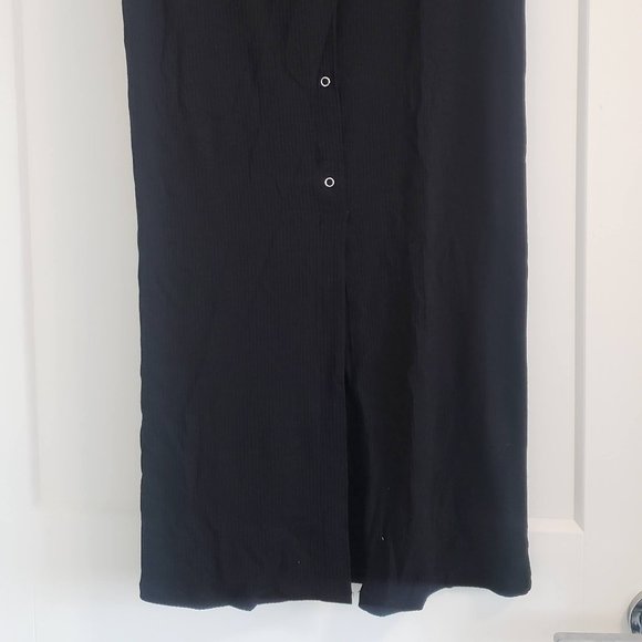 ASOS DESIGN rib popper midi skirt in black - Picture 3 of 5